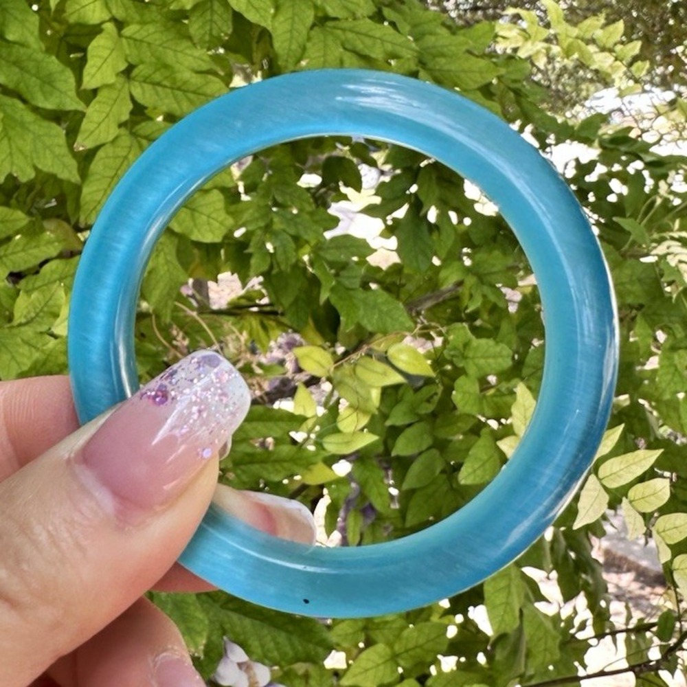 Bright Cerulean Blue Cat's Eye Bangle Bracelet Luminous Chatoyant Petite48mm C07